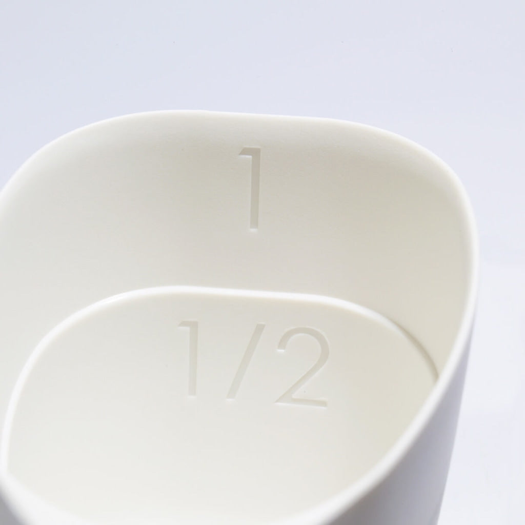 Rice Measuring Cup "Extreme" -極お米計量カップ-